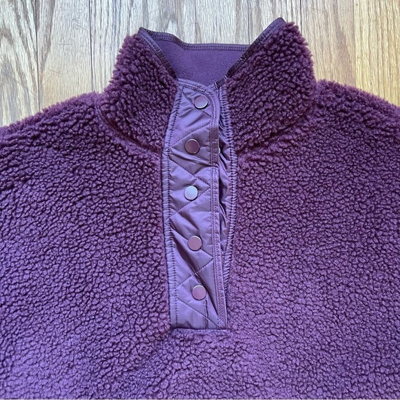 NEW Athleta Cozy Snap Sherpa Pullover Sweatshirt 466888 Purple NWT - Picture 4 of 8